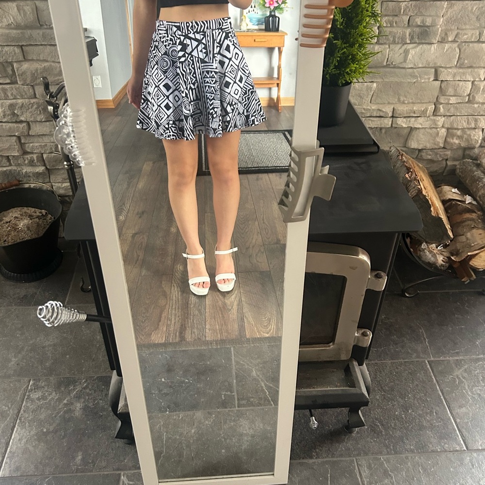 Black and White Geometric Skirt